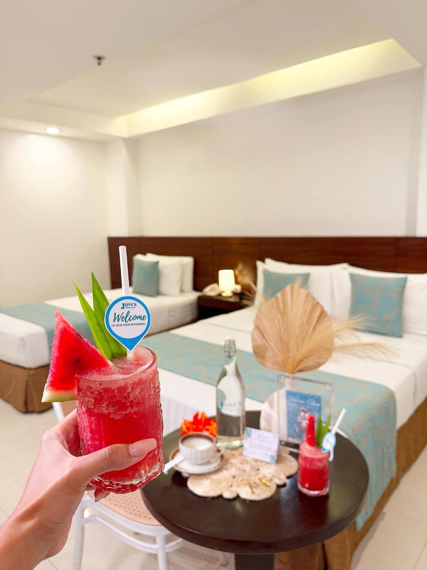 Jony'S Boutique Hotel Balabag  Екстериор снимка