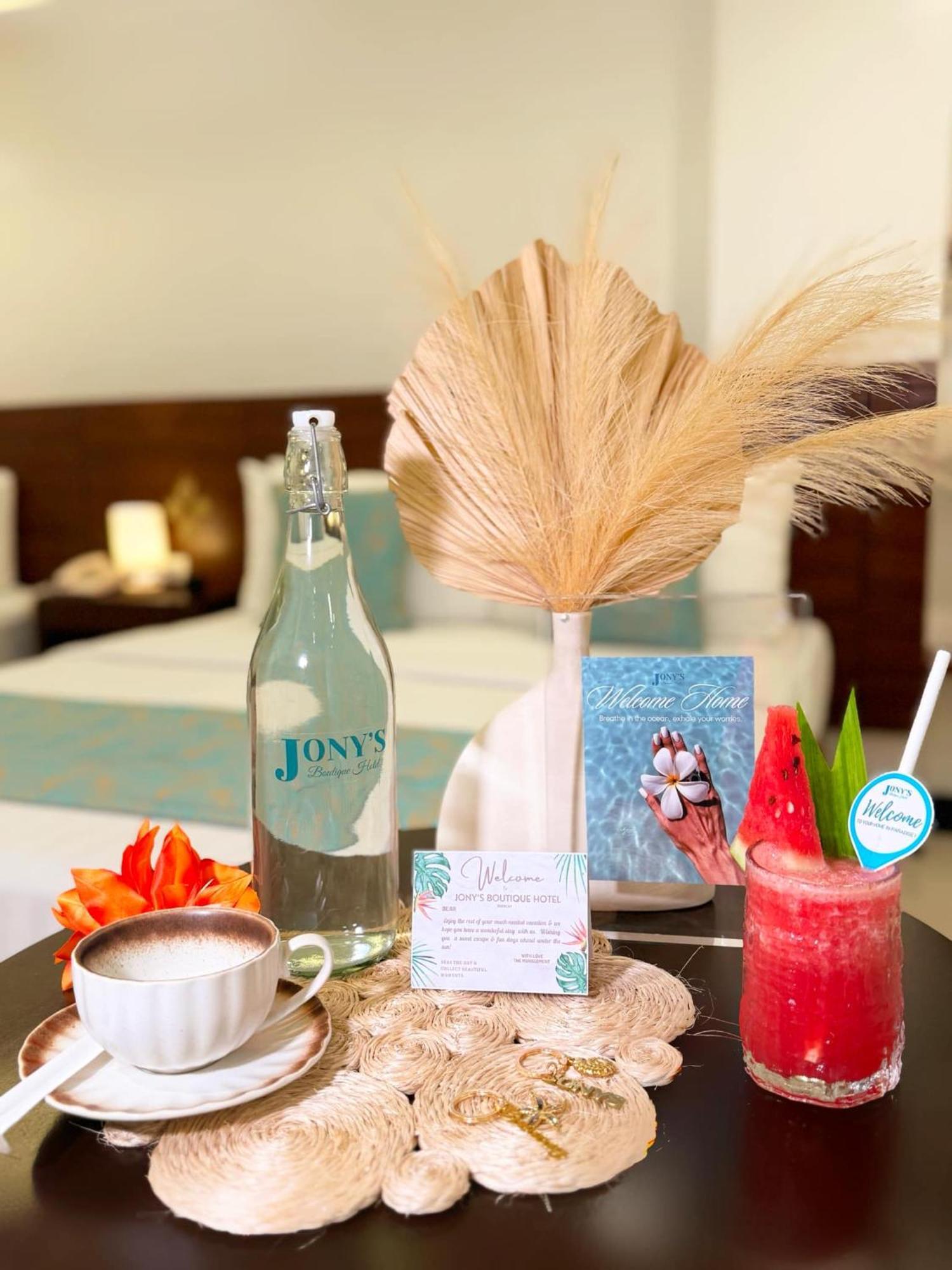Jony'S Boutique Hotel Balabag  Екстериор снимка